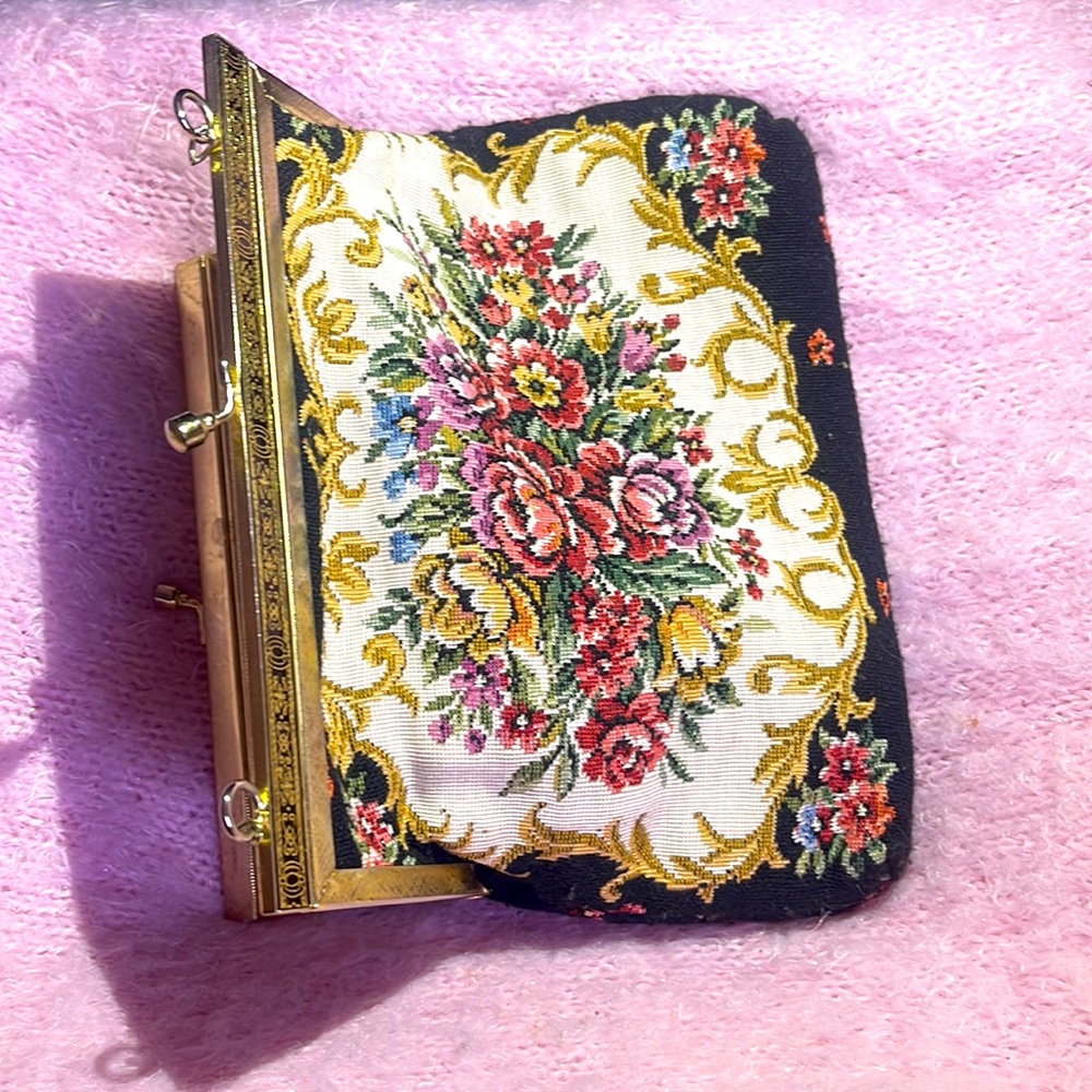 Small rose purse - Picture 6 of 9